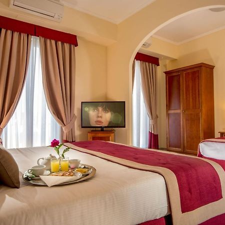 Marini Park Hotel Castel di Leva Exterior photo